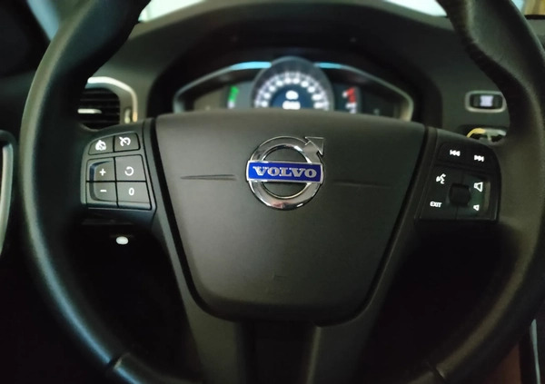 Volvo V60 cena 63900 przebieg: 149500, rok produkcji 2018 z Częstochowa małe 436